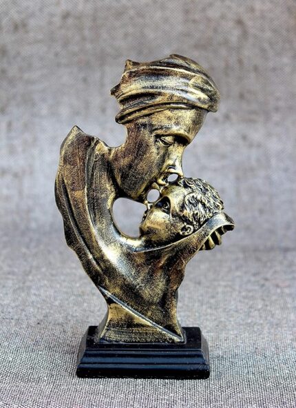 Handcrafted Mother Love Figurine – Decorative Showpiece for Home & Gifts