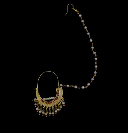 RJAPUTI TRADITIONAL RED NATH SINGLE LAYERED PEARL CHAIN.